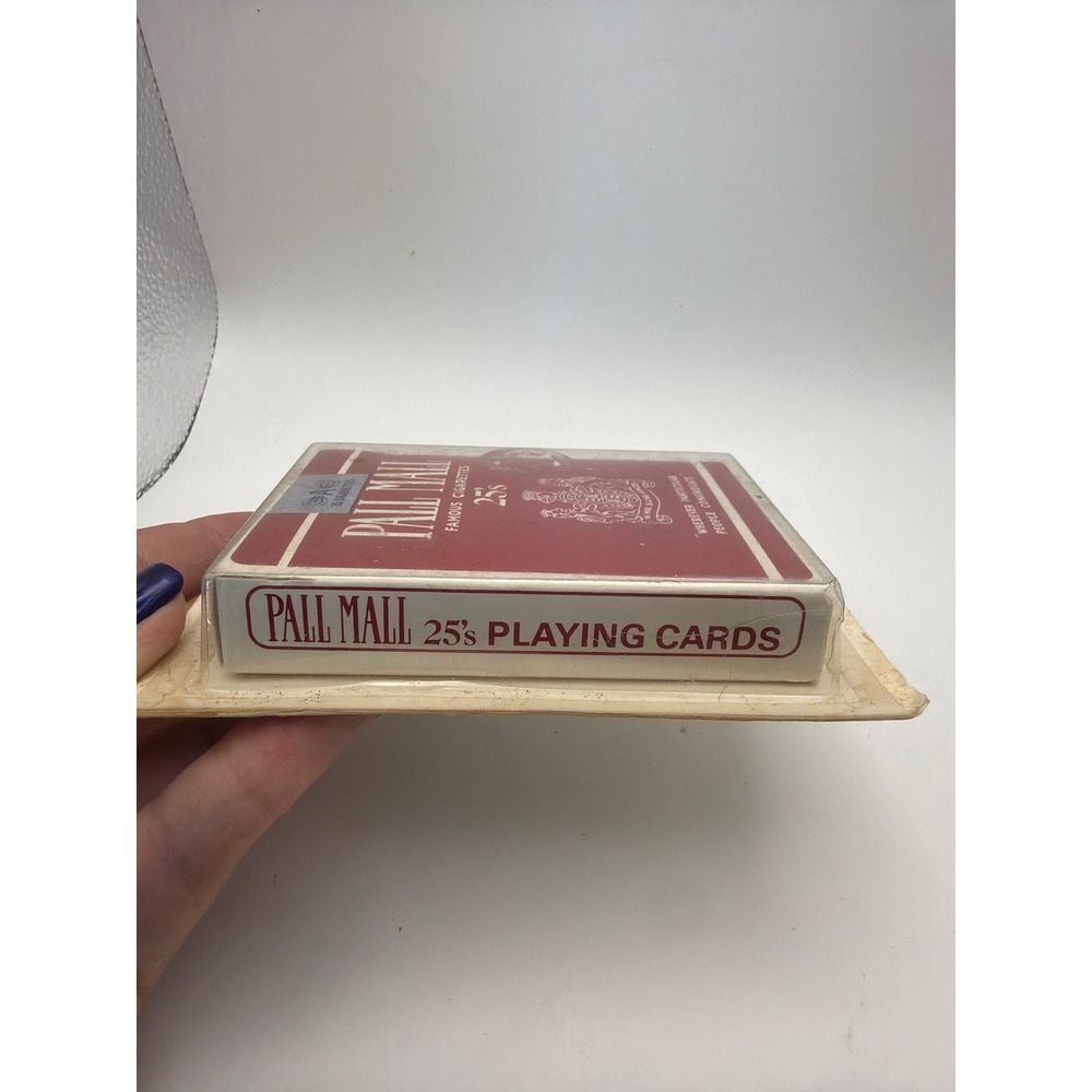 Vintage Pall Mall Famous Cigarettes 25s Playing Cards Sealed Blister Pack Red - Picture 3 of 4
